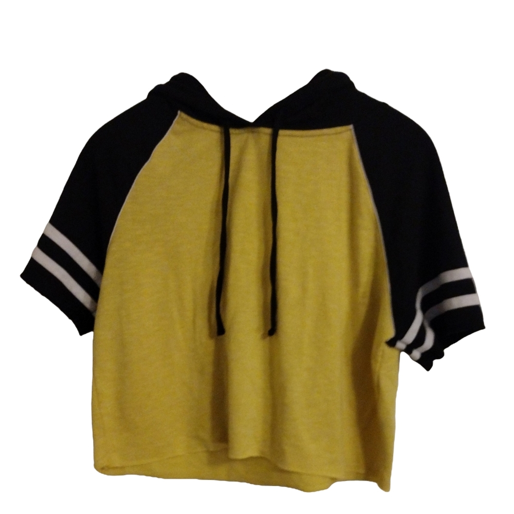 🛍️ CLEARANCE...Girl's Cropped Hoodie - Size Large